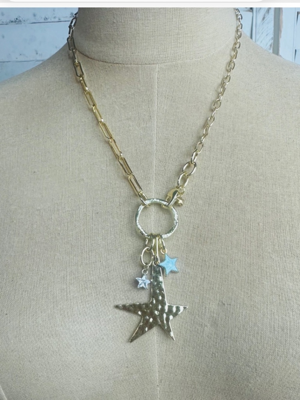 🎉 BOHO GYPSY CHARMED HAMMERED STAR NECKLACE
